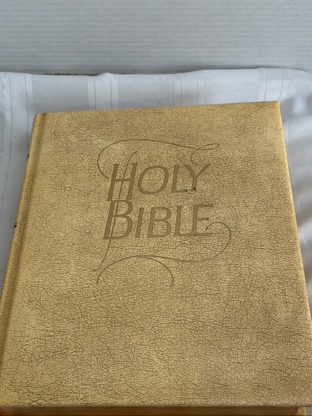Vintage 60’s King James Version family bible published by Southwestern Co.